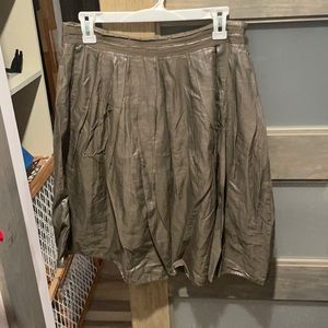 Shimmery ruffled midi skirt